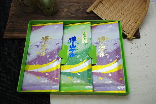 Set of Three Teas ( Each package contains 100g of tea )